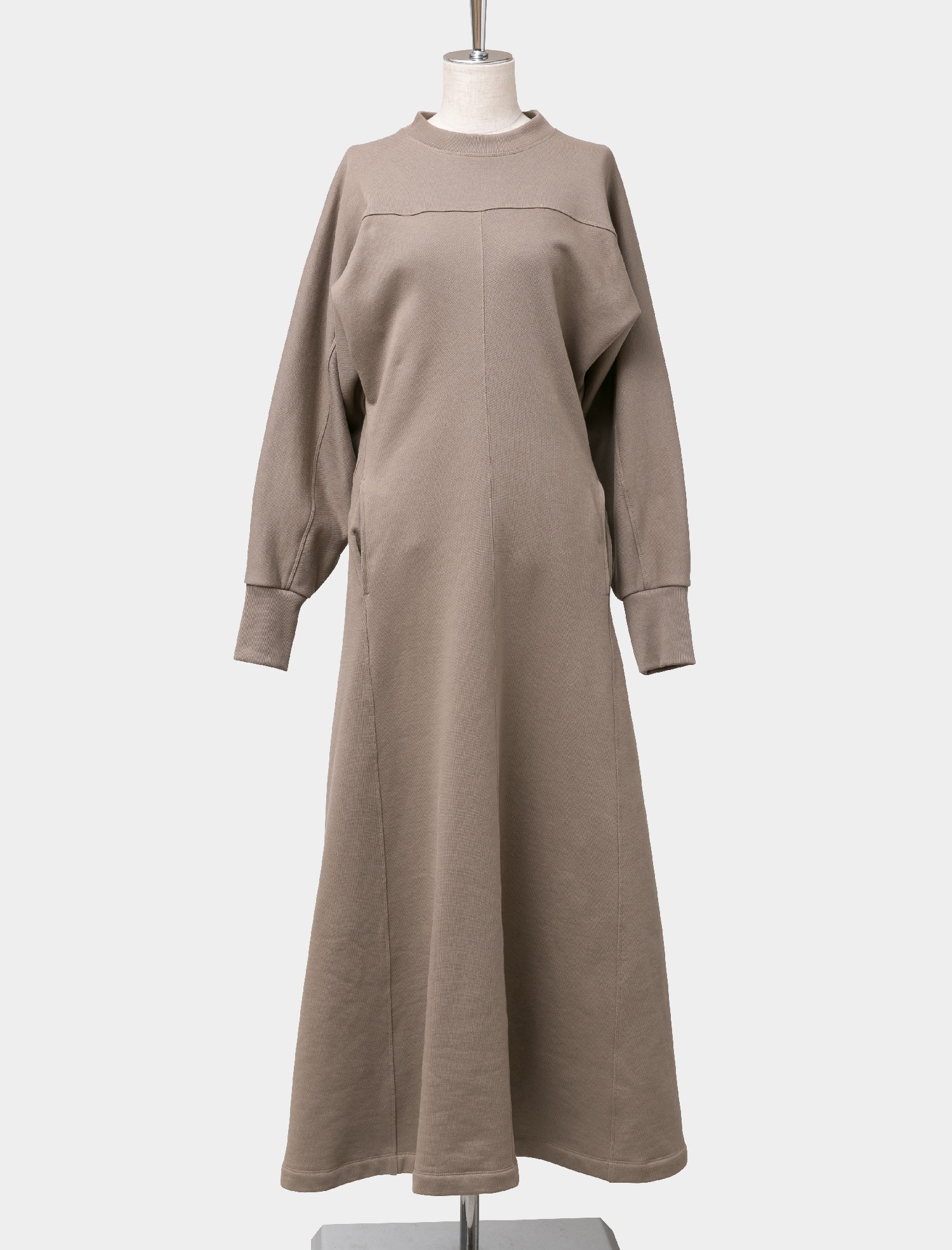 Beautiful People Online Store ビューティフルピープルオンラインストア スビンピマ Mvs スウェット ワンピース