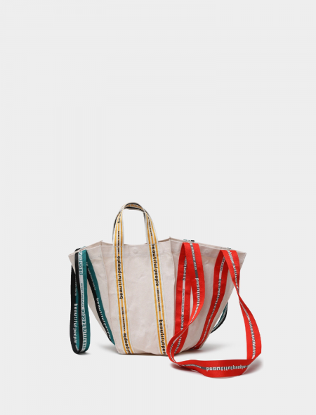 未使用美品 ビューティフルピープル 150 シルク100 スペシャリティ